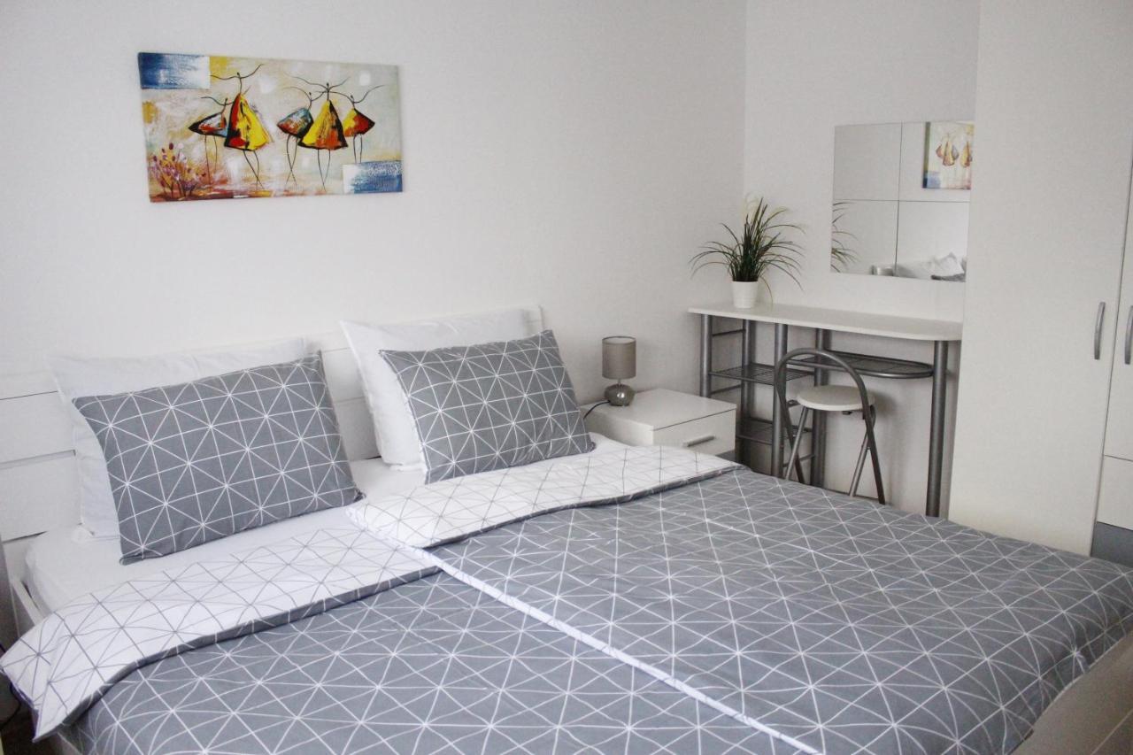 Apartman Tim Осиек Экстерьер фото